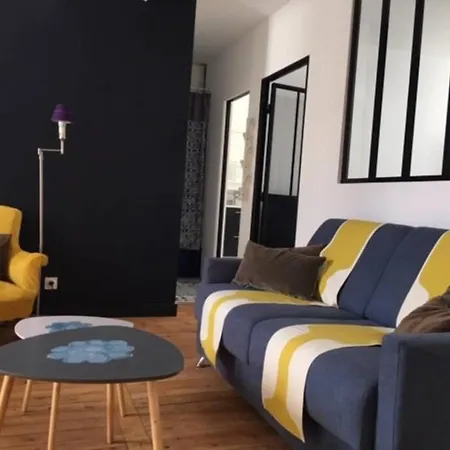 De Caractere Avec Terrasse. *